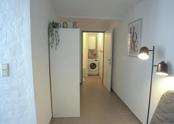 Apartment - Urban & Stylish With Garage Wien